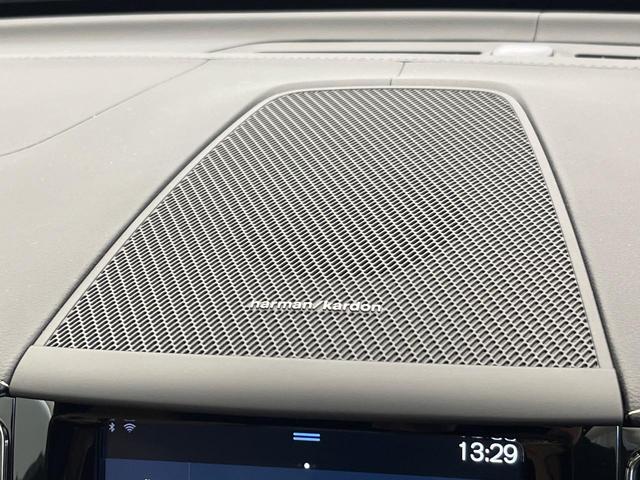 XC60 T5 AWD インスクリプション harman/kardon 360°ビューカメラ 禁煙車 インテリセーフ 純正9インチナビ シートベンチレーション メモリー機能付きパワーシート フルセグTV Bluetooth LEDヘッドライト(5枚目)