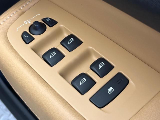 XC60 T5 AWD インスクリプション harman/kardon 360°ビューカメラ 禁煙車 インテリセーフ 純正9インチナビ シートベンチレーション メモリー機能付きパワーシート フルセグTV Bluetooth LEDヘッドライト(33枚目)