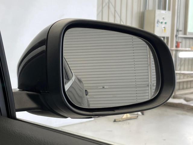 Ｖ４０ Ｔ３　インスクリプション　純正ナビ　ｈａｒｍａｎ／ｋａｒｄｏｎ　禁煙車　インテリセーフ　シートベンチレーション　パワーシート　Ｂｌｕｅｔｏｏｔｈ　トールハンマーＬＥＤヘッドライト　ブラインドスポットインフォメーション（31枚目）