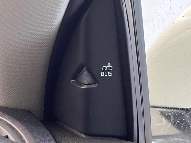 Ｖ４０ Ｄ４　ＳＥ　禁煙車　インテリセーフ　純正ＨＤＤナビ　バックカメラ　パドルシフト　フロントシートヒーター　運転席パワーシート　純正１７インチアルミホイール　Ｂｌｕｅｔｏｏｔｈ　ＣＤ・ＤＶＤ再生機能（9枚目）