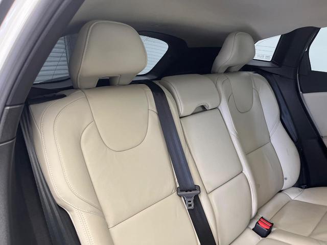 Ｖ４０ Ｄ４　ＳＥ　禁煙車　インテリセーフ　純正ＨＤＤナビ　バックカメラ　パドルシフト　フロントシートヒーター　運転席パワーシート　純正１７インチアルミホイール　Ｂｌｕｅｔｏｏｔｈ　ＣＤ・ＤＶＤ再生機能（13枚目）