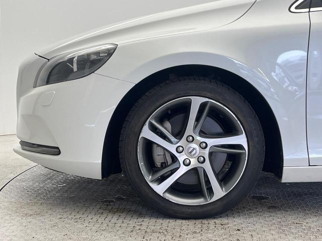 Ｖ４０ Ｄ４　ＳＥ　禁煙車　インテリセーフ　純正ＨＤＤナビ　バックカメラ　パドルシフト　フロントシートヒーター　運転席パワーシート　純正１７インチアルミホイール　Ｂｌｕｅｔｏｏｔｈ　ＣＤ・ＤＶＤ再生機能（16枚目）