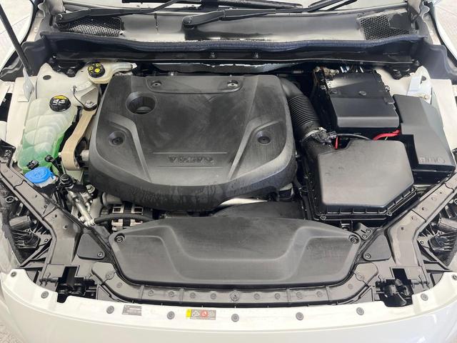 Ｖ４０ Ｄ４　ＳＥ　禁煙車　インテリセーフ　純正ＨＤＤナビ　バックカメラ　パドルシフト　フロントシートヒーター　運転席パワーシート　純正１７インチアルミホイール　Ｂｌｕｅｔｏｏｔｈ　ＣＤ・ＤＶＤ再生機能（21枚目）