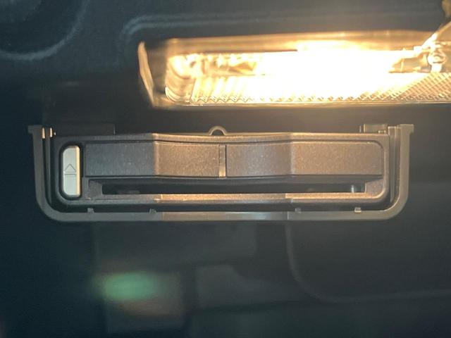 Ｖ４０ Ｄ４　ＳＥ　禁煙車　インテリセーフ　純正ＨＤＤナビ　バックカメラ　パドルシフト　フロントシートヒーター　運転席パワーシート　純正１７インチアルミホイール　Ｂｌｕｅｔｏｏｔｈ　ＣＤ・ＤＶＤ再生機能（24枚目）