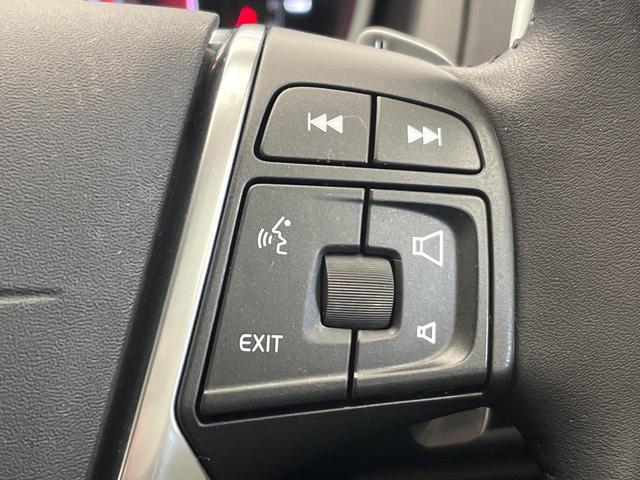 Ｖ４０ Ｄ４　ＳＥ　禁煙車　インテリセーフ　純正ＨＤＤナビ　バックカメラ　パドルシフト　フロントシートヒーター　運転席パワーシート　純正１７インチアルミホイール　Ｂｌｕｅｔｏｏｔｈ　ＣＤ・ＤＶＤ再生機能（32枚目）