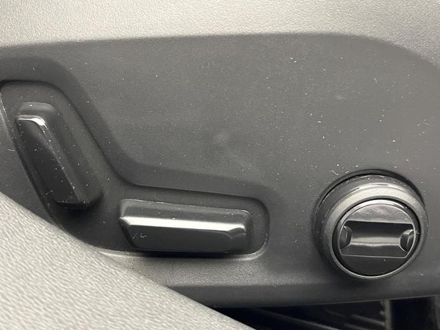 V60 T5 モメンタム 純正9インチナビ 茶革シート パイロットアシスト シートヒーター パワーシート バックカメラ Apple Car Play Bluetooth フルセグTV パワーバックドア LEDヘッドライト(7枚目)