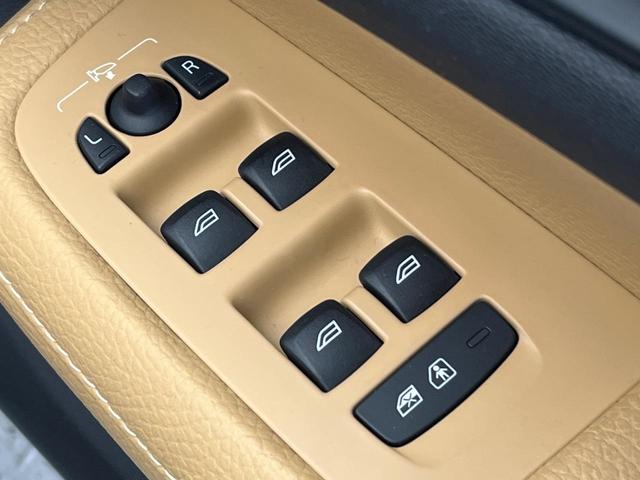 V60 T5 モメンタム 純正9インチナビ 茶革シート パイロットアシスト シートヒーター パワーシート バックカメラ Apple Car Play Bluetooth フルセグTV パワーバックドア LEDヘッドライト(32枚目)