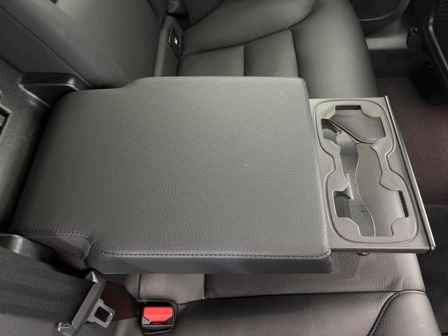 XC60 プラス B5 認定中古車 Googleナビ 360°ビューカメラ パイロットアシスト シートヒーター パワーバックドア LEDヘッドライト ブラインドスポットインフォメーション レーンキープアシスト(29枚目)