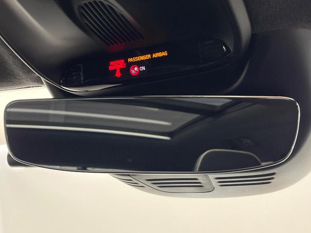 XC40 T5 AWD Rデザイン 認定中古車 サンルーフ harman/kardon 360°ビューカメラ 禁煙車 インテリセーフ シートヒーター メモリー機能付きパワーシート 純正9インチナビ フルセグTV LEDヘッドライト(60枚目)