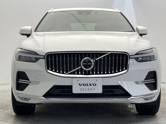 XC60 プラス B5 認定中古車 サンルーフ Googleモデル 茶革シート harman/kardon 360°ビューカメラ 禁煙車 インテリセーフ シートヒーター メモリー機能付きパワーシート パワーバックドア(17枚目)