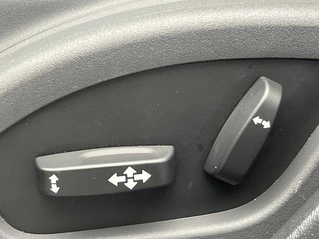 Ｖ６０ Ｄ４　クラシック　ディーゼル　サンルーフ　インテリセーフ　禁煙車　シートヒーター　パワーシート　フルセグＴＶ　Ｂｌｕｅｔｏｏｔｈ　ＬＥＤヘッドライト　ブラインドスポットインフォメーション（27枚目）