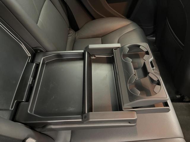 Ｖ６０ Ｄ４　クラシック　ディーゼル　サンルーフ　インテリセーフ　禁煙車　シートヒーター　パワーシート　フルセグＴＶ　Ｂｌｕｅｔｏｏｔｈ　ＬＥＤヘッドライト　ブラインドスポットインフォメーション（29枚目）