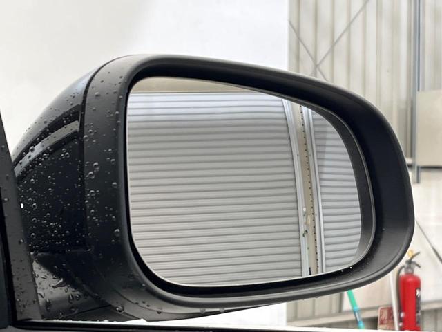 Ｖ６０ Ｄ４　クラシック　ディーゼル　サンルーフ　インテリセーフ　禁煙車　シートヒーター　パワーシート　フルセグＴＶ　Ｂｌｕｅｔｏｏｔｈ　ＬＥＤヘッドライト　ブラインドスポットインフォメーション（32枚目）