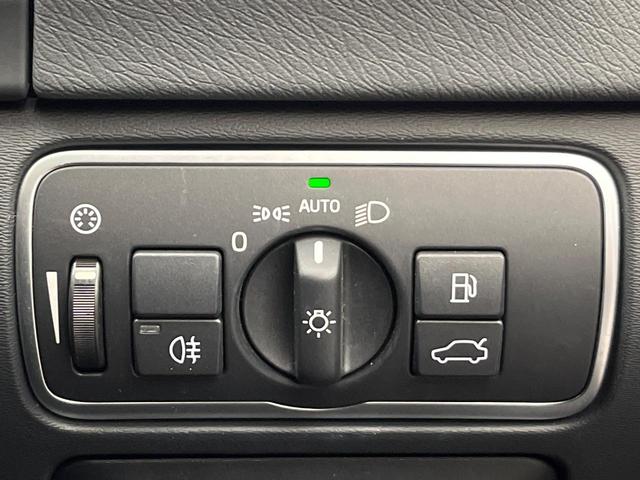 Ｖ６０ Ｄ４　クラシック　ディーゼル　サンルーフ　インテリセーフ　禁煙車　シートヒーター　パワーシート　フルセグＴＶ　Ｂｌｕｅｔｏｏｔｈ　ＬＥＤヘッドライト　ブラインドスポットインフォメーション（33枚目）