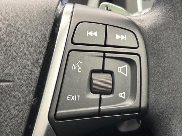 Ｖ６０ Ｄ４　クラシック　ディーゼル　サンルーフ　インテリセーフ　禁煙車　シートヒーター　パワーシート　フルセグＴＶ　Ｂｌｕｅｔｏｏｔｈ　ＬＥＤヘッドライト　ブラインドスポットインフォメーション（35枚目）