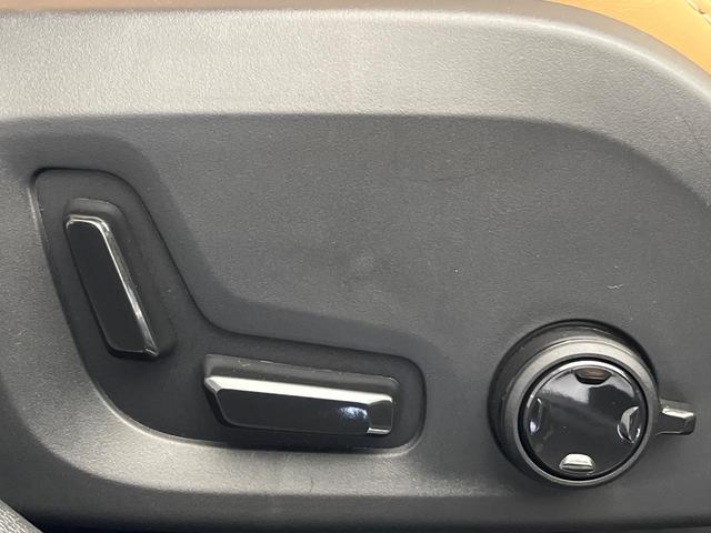 V60 クロスカントリー アルティメット B5 AWD 認定中古車 Googleモデル 360ビューカメラ パイロットアシスト シートベンチレーション メモリー機能付きパワーシート パワーバックドア LEDヘッドライト ブラインドスポットインフォメーション(10枚目)