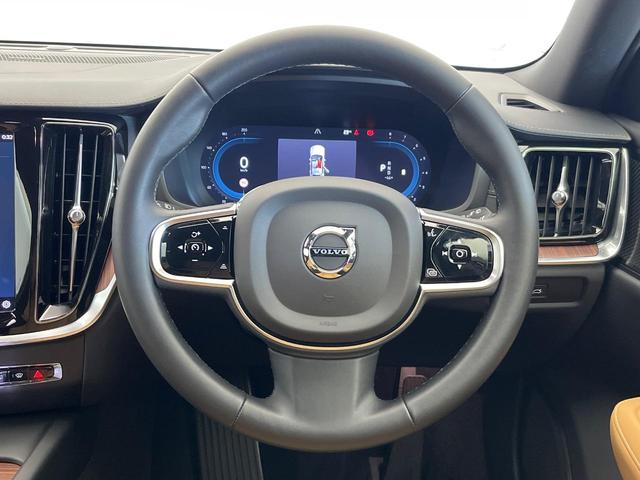 V60 クロスカントリー アルティメット B5 AWD 認定中古車 Googleモデル 360ビューカメラ パイロットアシスト シートベンチレーション メモリー機能付きパワーシート パワーバックドア LEDヘッドライト ブラインドスポットインフォメーション(12枚目)