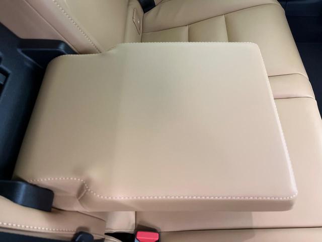 V60 クロスカントリー アルティメット B5 AWD 認定中古車 Googleモデル 360ビューカメラ パイロットアシスト シートベンチレーション メモリー機能付きパワーシート パワーバックドア LEDヘッドライト ブラインドスポットインフォメーション(31枚目)