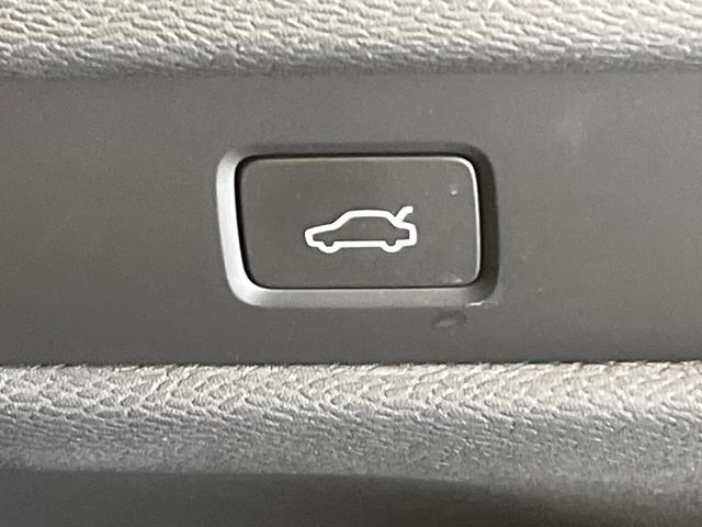 V60 クロスカントリー アルティメット B5 AWD 認定中古車 Googleモデル 360ビューカメラ パイロットアシスト シートベンチレーション メモリー機能付きパワーシート パワーバックドア LEDヘッドライト ブラインドスポットインフォメーション(36枚目)