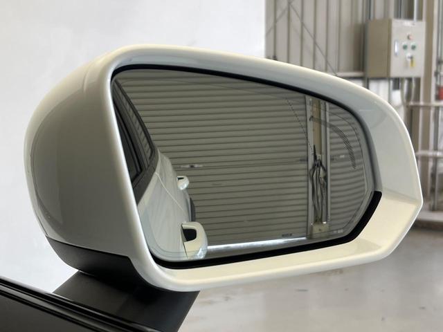 V60 クロスカントリー アルティメット B5 AWD 認定中古車 Googleモデル 360ビューカメラ パイロットアシスト シートベンチレーション メモリー機能付きパワーシート パワーバックドア LEDヘッドライト ブラインドスポットインフォメーション(37枚目)
