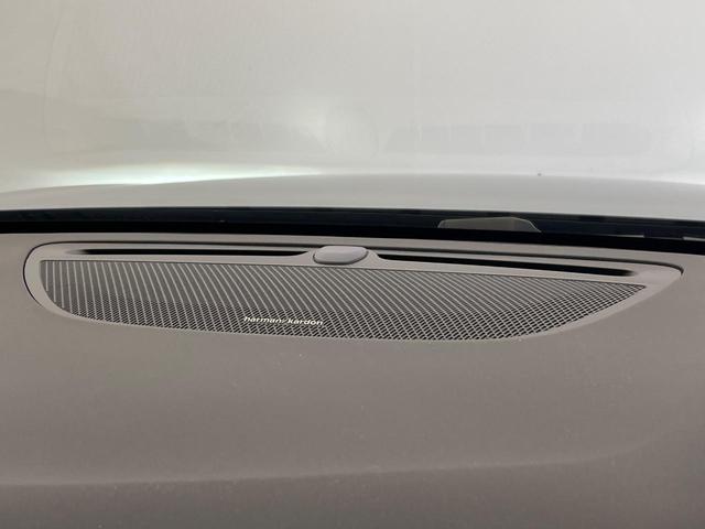 Ｖ６０ クロスカントリー　Ｂ５　ＡＷＤ　プロ　認定中古車　９インチナビ　黒革シート　ｈａｒｍａｎ／ｋａｒｄｏｎ　３６０°ビューカメラ　シートベンチレーション　シートヒーター　パワーシート　パワーバックドア　純正１９インチアルミ　ＬＥＤヘッドライト（5枚目）