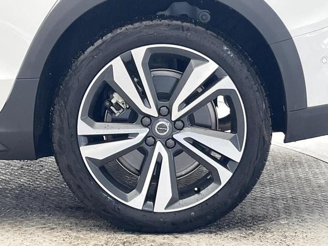 V60 クロスカントリー アルティメット B5 AWD 認定中古車 Googleモデル AWD harman/kardon 360°ビューカメラ パイロットアシスト シートベンチレーション メモリー機能付きパワーシート パワーバックドア LEDヘッドライト(26枚目)