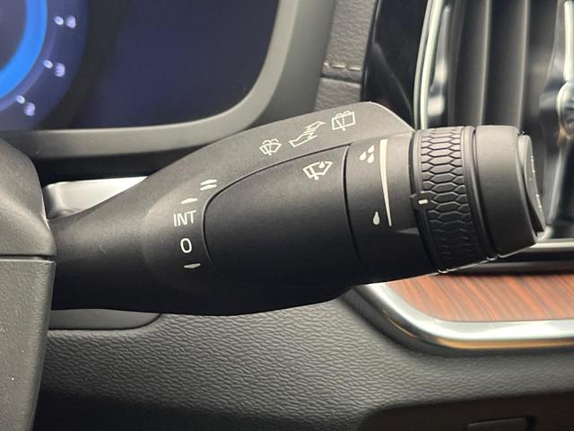 V60 クロスカントリー アルティメット B5 AWD 認定中古車 Googleモデル AWD harman/kardon 360°ビューカメラ パイロットアシスト シートベンチレーション メモリー機能付きパワーシート パワーバックドア LEDヘッドライト(39枚目)