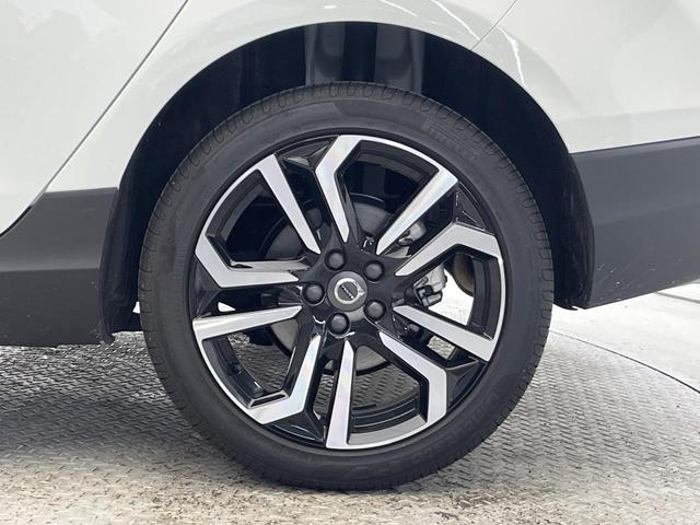 Ｖ４０ クロスカントリー　Ｄ４　サマム　ディーゼル　黒革シート　ｈａｒｍａｎ／ｋａｒｄｏｎ　禁煙車　インテリセーフ　シートヒーター　メモリー機能付パワーシート　バックカメラ　Ｂｌｕｅｔｏｏｔｈ　フルセグＴＶ　トールハンマーＬＥＤヘッドライト（24枚目）