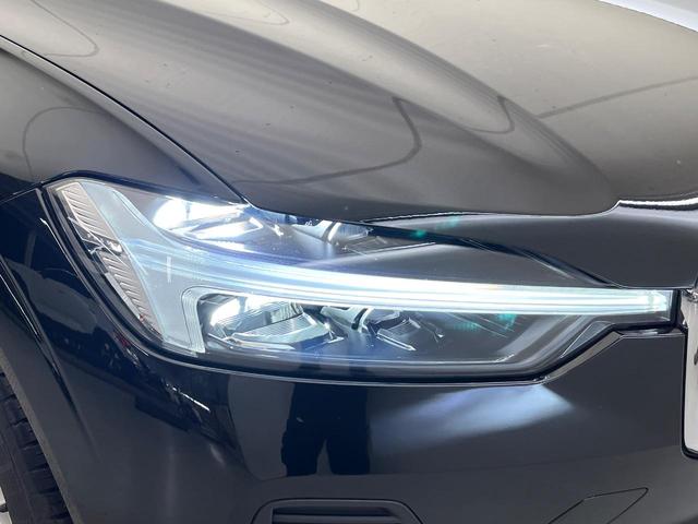 【ＬＥＤヘッドライト】悪天候や夜間走行時も良好な視界を確保し、安心して運転できる高輝度ＬＥＤヘッドライト！北欧神話に登場する「トールハンマー」をモチーフにした、一目でボルボとわかるデザインです。