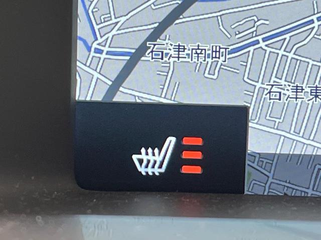 Ｖ６０ Ｄ４　Ｒデザイン　純正ナビ　ディーゼル　メモリー機能付きパワーシート　ブラインドスポットインフォメーション　本革シート　Ｂｌｕｅｔｏｏｔｈ　ＨＩＤヘッドライト　純正１８インチアルミホイール（48枚目）