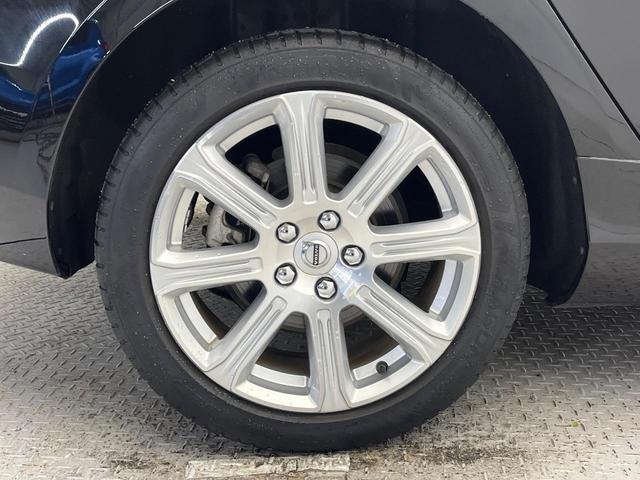 V40 D4 インスクリプション 純正ナビ 黒革シート harman/kardon パイロットアシスト バックカメラ LEDヘッドライト ブラインドスポットインフォメーション 純正17インチアルミホイール ETC(15枚目)