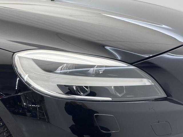 V40 D4 インスクリプション 純正ナビ 黒革シート harman/kardon パイロットアシスト バックカメラ LEDヘッドライト ブラインドスポットインフォメーション 純正17インチアルミホイール ETC(16枚目)