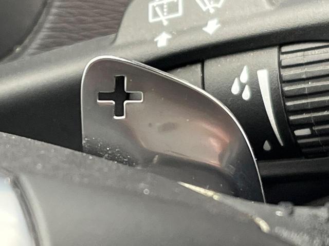 V40 D4 インスクリプション 純正ナビ 黒革シート harman/kardon パイロットアシスト バックカメラ LEDヘッドライト ブラインドスポットインフォメーション 純正17インチアルミホイール ETC(32枚目)