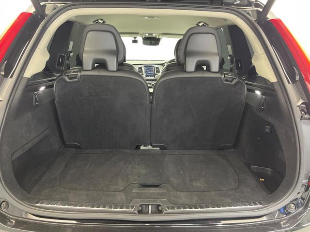 ＸＣ９０ Ｔ５　ＡＷＤ　モーメンタム　インテリセーフ　禁煙車　７人乗り　黒革シート　純正９インチナビ　３６０°ビューカメラ　前席シートヒーター　メモリー機能付きパワーシート　Ｂｌｕｅｔｏｏｔｈ　フルセグＴＶ（15枚目）