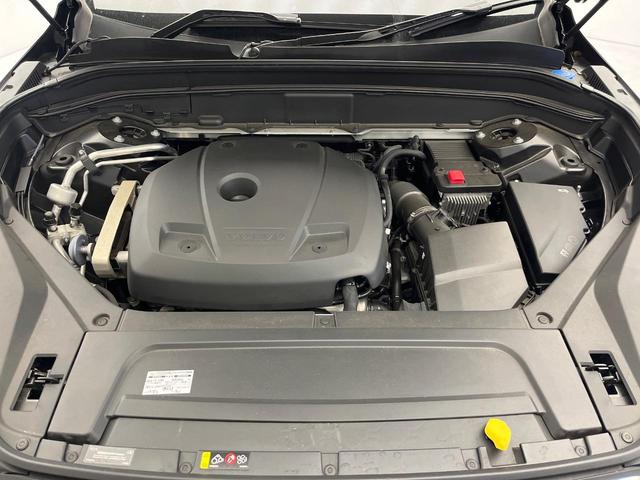 ＸＣ９０ Ｔ５　ＡＷＤ　モーメンタム　インテリセーフ　禁煙車　７人乗り　黒革シート　純正９インチナビ　３６０°ビューカメラ　前席シートヒーター　メモリー機能付きパワーシート　Ｂｌｕｅｔｏｏｔｈ　フルセグＴＶ（20枚目）