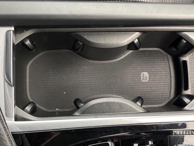 ＸＣ９０ Ｔ５　ＡＷＤ　モーメンタム　インテリセーフ　禁煙車　７人乗り　黒革シート　純正９インチナビ　３６０°ビューカメラ　前席シートヒーター　メモリー機能付きパワーシート　Ｂｌｕｅｔｏｏｔｈ　フルセグＴＶ（51枚目）