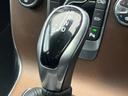 クロスカントリー　Ｄ４　サマム　ディーゼル　黒革シート　ｈａｒｍａｎ／ｋａｒｄｏｎ　禁煙車　インテリセーフ　シートヒーター　メモリー機能付パワーシート　バックカメラ　Ｂｌｕｅｔｏｏｔｈ　フルセグＴＶ　トールハンマーＬＥＤヘッドライト（48枚目）