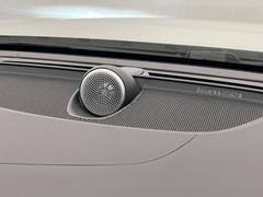 【Ｂｏｗｅｒｓ　＆　Ｗｉｌｋｉｎｓ】ボルボのプレミアムオーディオ。車内空間という特殊な環境に１００年以上の伝統を持つイェーテボリ交響楽団の音響を再現した「コンサートモード」を搭載。 6
