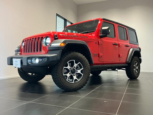 ジープ・ラングラーアンリミテッド ルビコン 認定中古車 新車保証付き 弊社元試乗車 アップルカープレイ対応 Bluetoothオーディオ 衝突被害軽減ブレーキ バックカメラ 前後障害物センサー(4枚目)