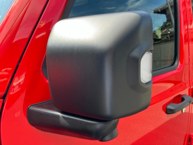 ジープ・ラングラーアンリミテッド ルビコン 認定中古車 新車保証付き 弊社元試乗車 アップルカープレイ対応 Bluetoothオーディオ 衝突被害軽減ブレーキ バックカメラ 前後障害物センサー(12枚目)