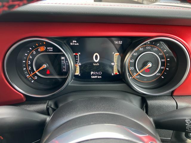 ジープ・ラングラーアンリミテッド ルビコン 認定中古車 新車保証付き 弊社元試乗車 アップルカープレイ対応 Bluetoothオーディオ 衝突被害軽減ブレーキ バックカメラ 前後障害物センサー(28枚目)