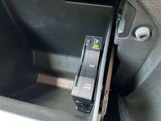 ジープ・ラングラーアンリミテッド ルビコン 認定中古車 新車保証付き 弊社元試乗車 アップルカープレイ対応 Bluetoothオーディオ 衝突被害軽減ブレーキ バックカメラ 前後障害物センサー(30枚目)