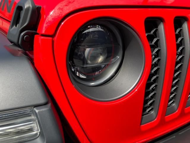 ジープ・ラングラーアンリミテッド ルビコン 認定中古車 新車保証付き 弊社元試乗車 アップルカープレイ対応 Bluetoothオーディオ 衝突被害軽減ブレーキ バックカメラ 前後障害物センサー(41枚目)