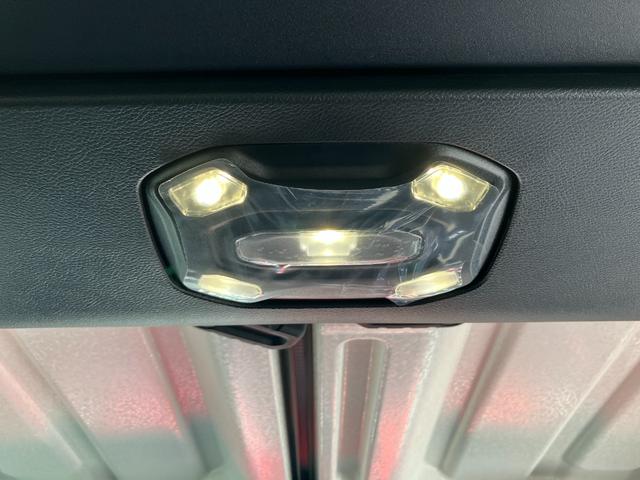 ジープ・ラングラーアンリミテッド ルビコン 認定中古車 新車保証付き 弊社元試乗車 アップルカープレイ対応 Bluetoothオーディオ 衝突被害軽減ブレーキ バックカメラ 前後障害物センサー(43枚目)