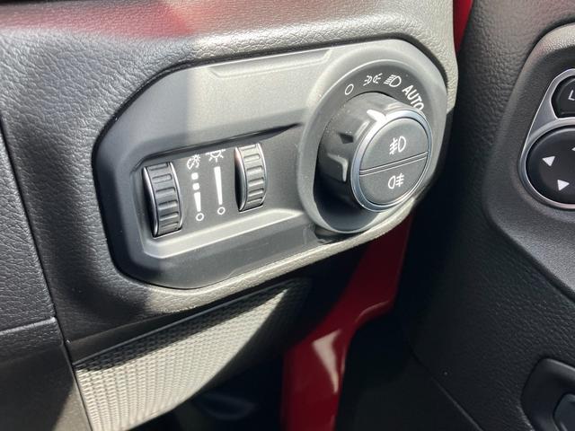 ジープ・ラングラーアンリミテッド ルビコン 認定中古車 新車保証付き 弊社元試乗車 アップルカープレイ対応 Bluetoothオーディオ 衝突被害軽減ブレーキ バックカメラ 前後障害物センサー(55枚目)