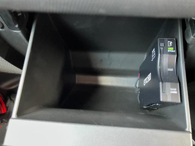 ジープ・ラングラーアンリミテッド ルビコン 認定中古車 新車保証付き 弊社元試乗車 アップルカープレイ対応 Bluetoothオーディオ 衝突被害軽減ブレーキ バックカメラ 前後障害物センサー(60枚目)