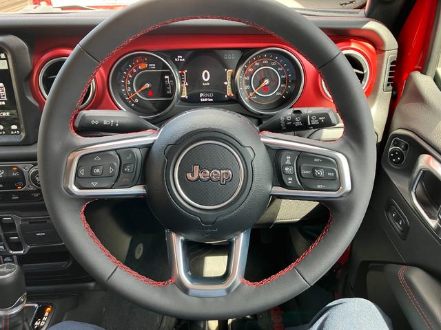 ジープ・ラングラーアンリミテッド ルビコン 認定中古車 新車保証付き 弊社元試乗車 アップルカープレイ対応 Bluetoothオーディオ 衝突被害軽減ブレーキ バックカメラ 前後障害物センサー(65枚目)