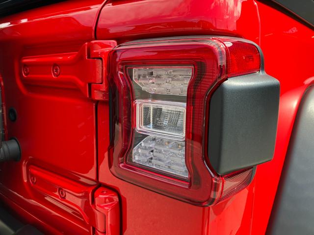 ジープ・ラングラーアンリミテッド ルビコン 認定中古車 新車保証付き 弊社元試乗車 アップルカープレイ対応 Bluetoothオーディオ 衝突被害軽減ブレーキ バックカメラ 前後障害物センサー(69枚目)