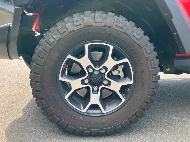 ジープ・ラングラーアンリミテッド ルビコン 認定中古車 新車保証付き 弊社元試乗車 アップルカープレイ対応 Bluetoothオーディオ 衝突被害軽減ブレーキ バックカメラ 前後障害物センサー(73枚目)