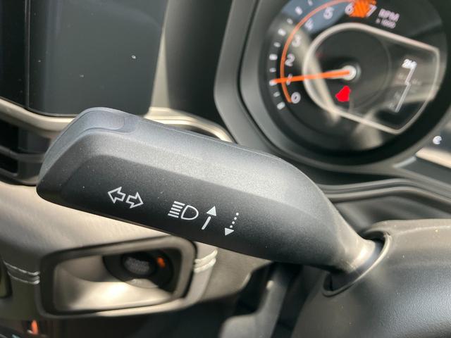 ジープ・ラングラーアンリミテッド ルビコン 認定中古車 新車保証付き 弊社元試乗車 アップルカープレイ対応 Bluetoothオーディオ 衝突被害軽減ブレーキ バックカメラ 前後障害物センサー(4枚目)